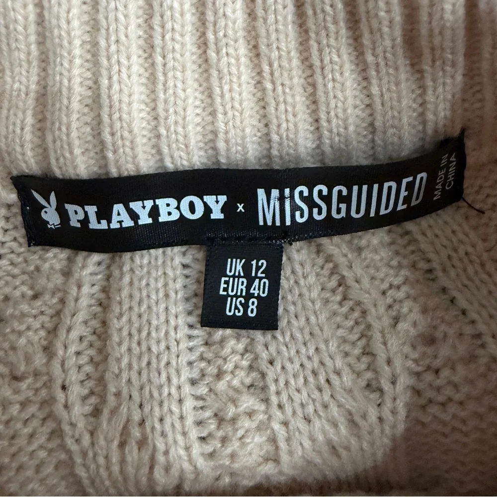 PLAYBOY x MISGUIDED Cropped Sweater Baggy Flared Sleeve Cable Knit Chunky Beige‎